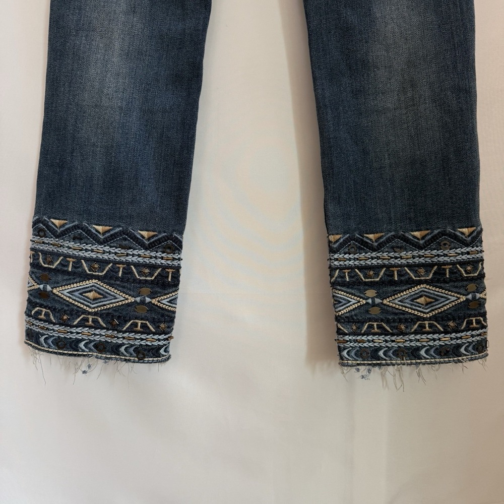 Driftwood Colette Embroidered Hem Jeans Blue Straight Leg Studded Size 29x26 - Picture 6 of 12